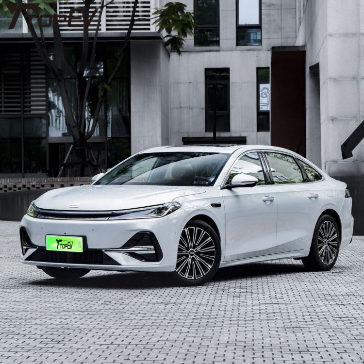 2025 Geely Galaxy A7 Berlina Phev